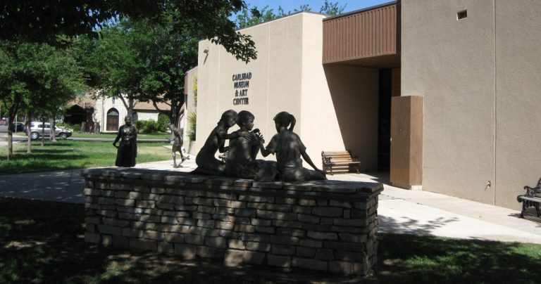 Carlsbad_New_Mexico_Museum__Art_Center-1024x538