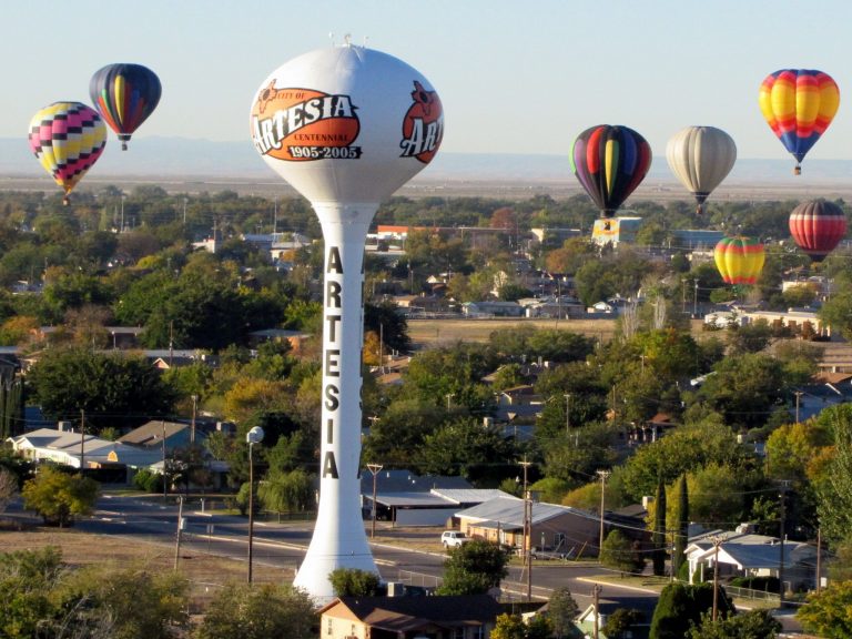 Balloon w. Water Tower
