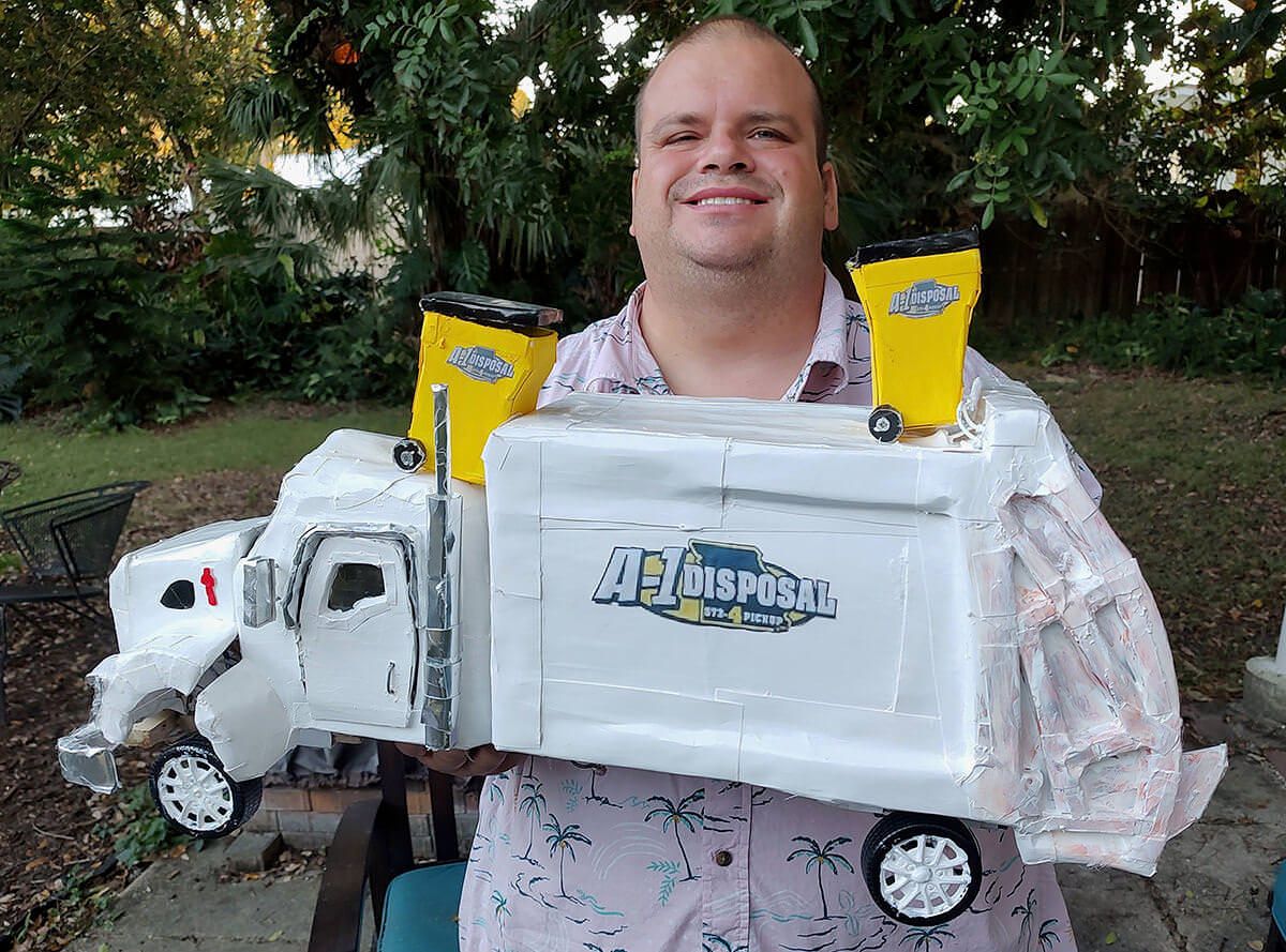 Andrei-Palmer-trash-truck